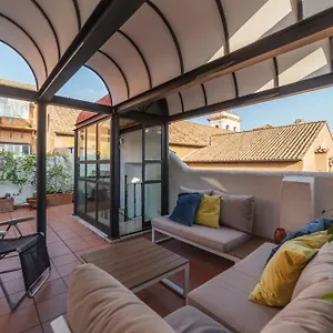 https://pantheon-panoramic-rooftop-terrace-apartment.it-romehotels.com